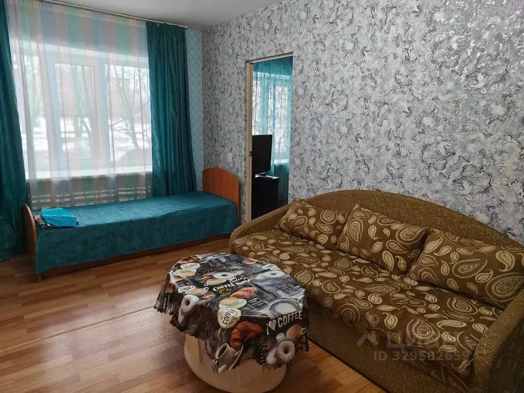 3-к кв. Коми, Микунь Усть-Вымский район, ул. Ленина, 13 (65.0 м) - Фото 1