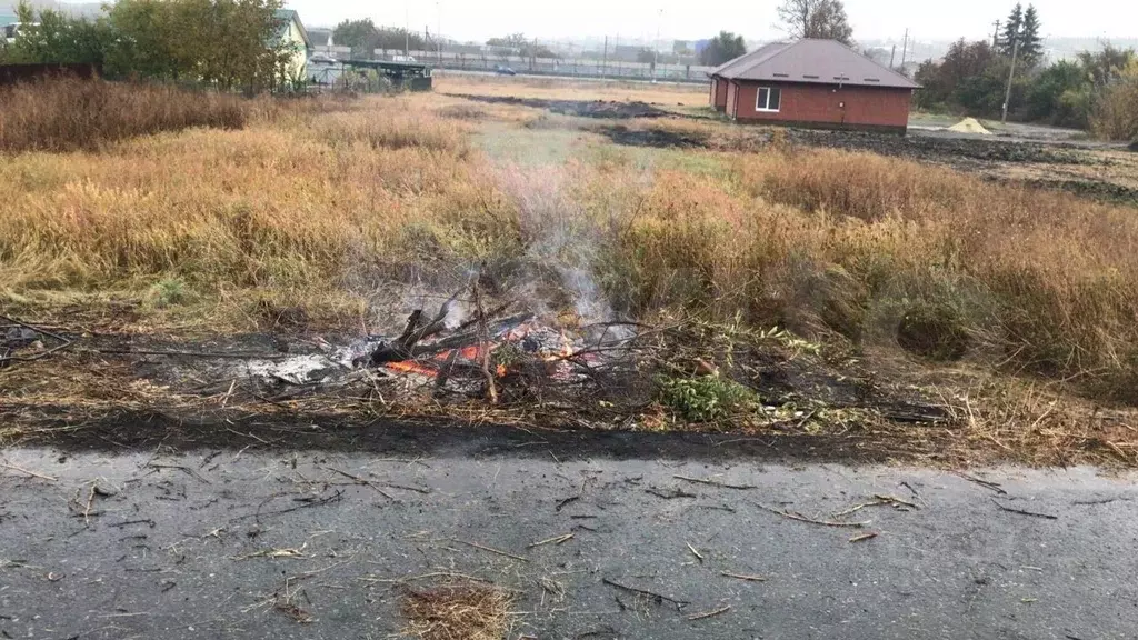 Участок в Белгородская область, Старооскольский городской округ, с. ... - Фото 0