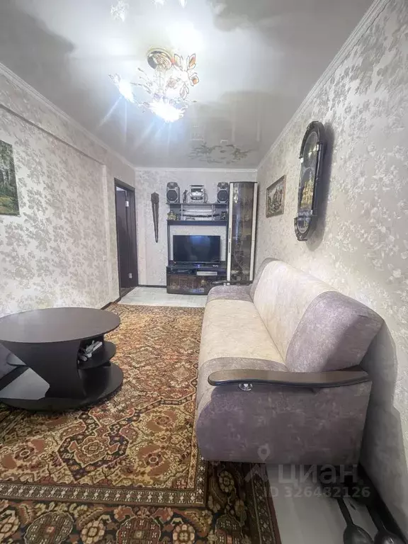 2-к кв. Саратовская область, Балаково ул. Факел Социализма, 33 (40.6 ... - Фото 1