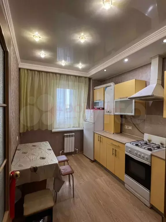 1-к. квартира, 38 м, 5/10 эт. - Фото 0