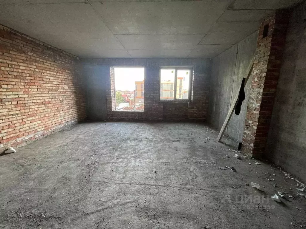 1-к кв. Северная Осетия, Владикавказ просп. Доватора, 83 (67.0 м) - Фото 1