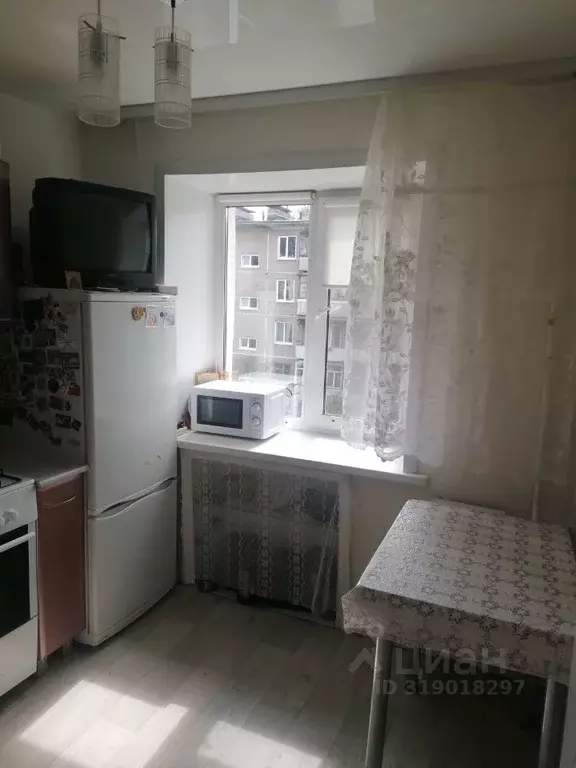 1-к кв. Пермский край, Пермь Пихтовая ул., 40А (28.8 м) - Фото 0