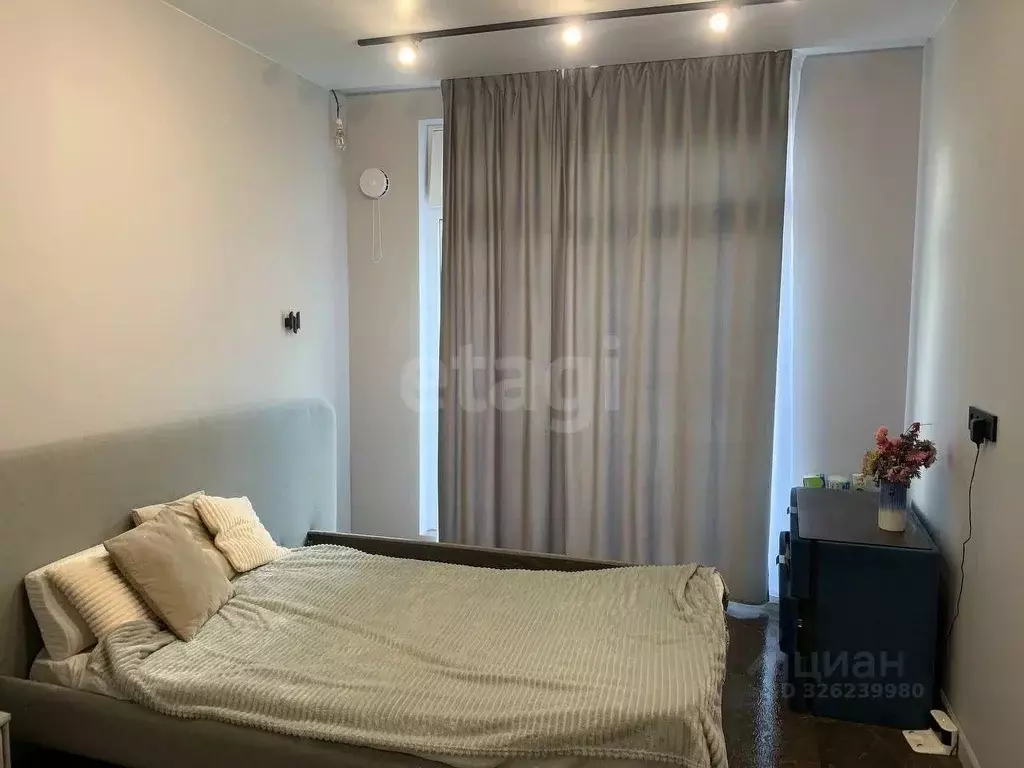 2-к кв. Тюменская область, Тюмень ул. Василия Шамова, 6 (63.3 м) - Фото 1