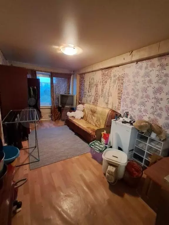 Комната 15,7 м в 2-к., 4/9 эт. - Фото 1