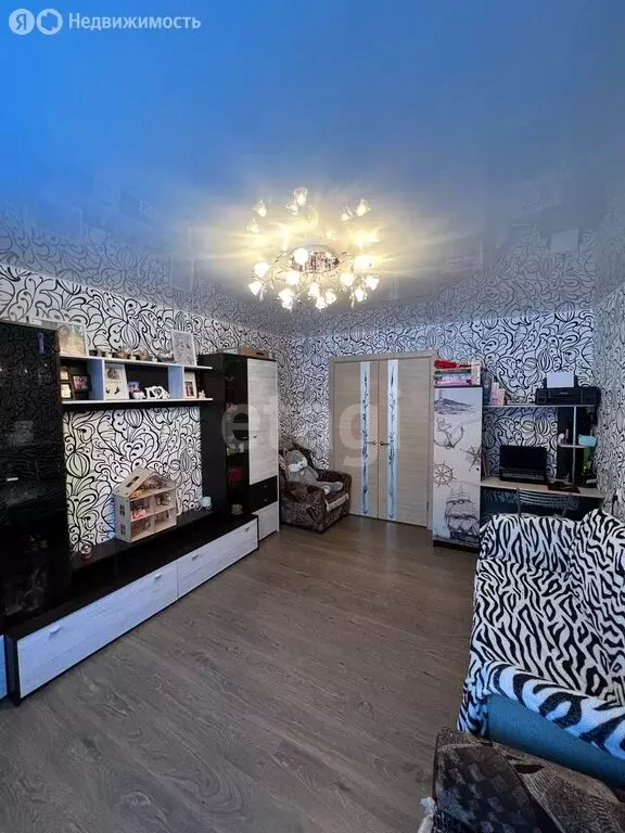 2-комнатная квартира: Псков, переулок Машиниста, 9 (48 м) - Фото 1