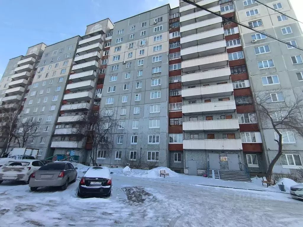 3-к кв. Омская область, Омск ул. Демьяна Бедного, 93 (71.0 м) - Фото 1