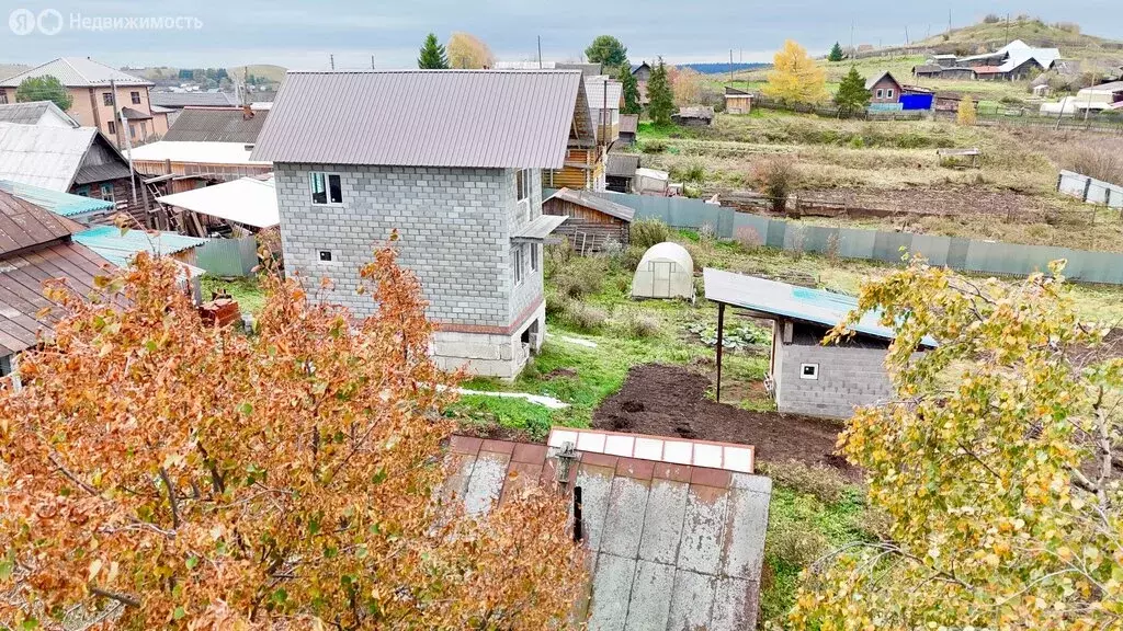 Дом в Нязепетровск, улица Свердлова (91.5 м) - Фото 1
