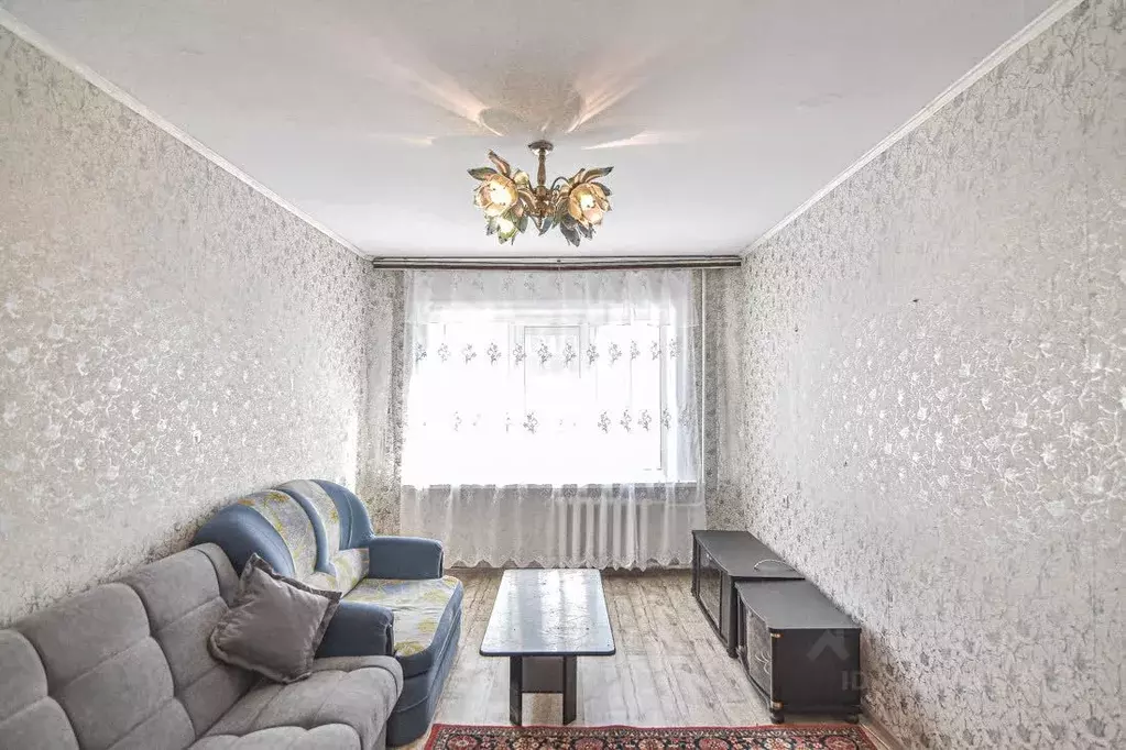 2-к кв. Сахалинская область, Южно-Сахалинск ул. Ленина, 323 (50.0 м) - Фото 1