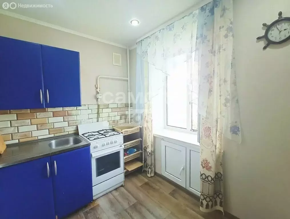 3-комнатная квартира: Салават, улица Ленина, 27/10 (54.4 м) - Фото 1
