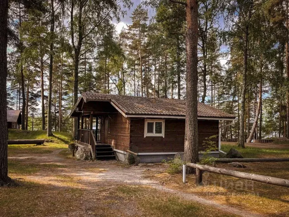 Дом в Ленинградская область, Приозерский район, Громовское с/пос, пос. ... - Фото 0