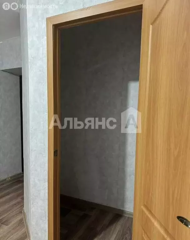 1-комнатная квартира: Шахты, улица Хомякова, 10А (47.5 м) - Фото 2