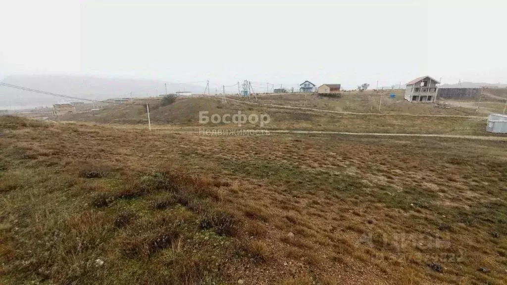 Участок в Крым, Судак муниципальный округ, с. Солнечная Долина ул. ... - Фото 2