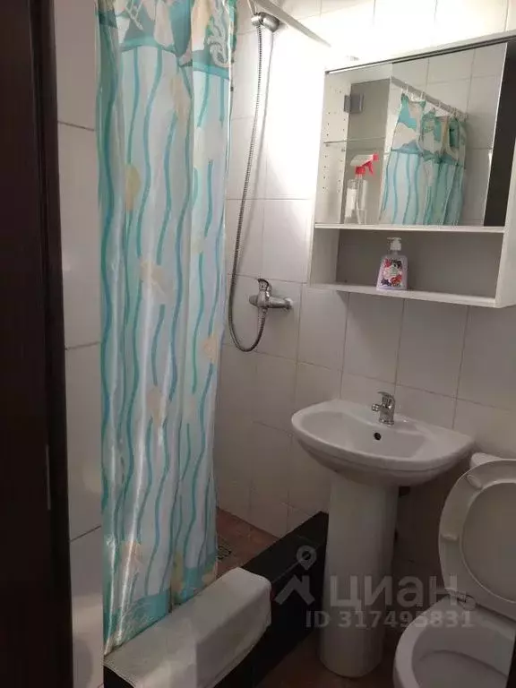 Комната Краснодарский край, Сочи Адлер жилрайон, ул. Павлика Морозова, ... - Фото 1