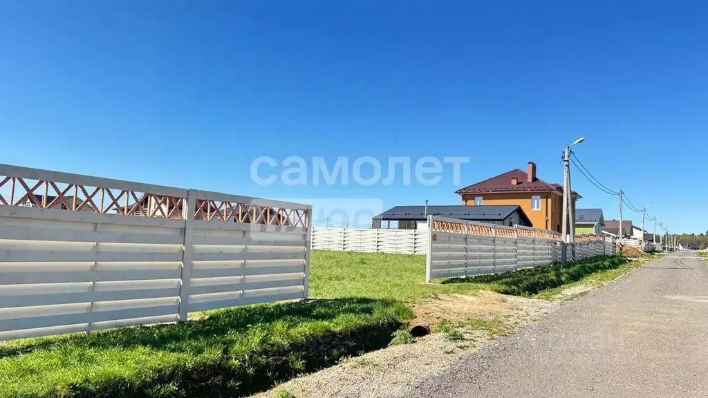 Участок в Московская область, Серпухов городской округ, д. Арнеево, ... - Фото 0