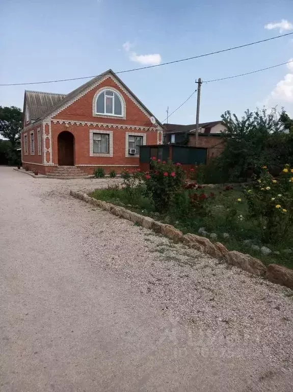 Дом в Краснодарский край, Ейский район, Должанская ст-ца Каменный ... - Фото 0