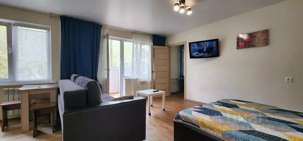 2-к кв. Томская область, Томск Учебная ул., 17 (36.0 м) - Фото 0