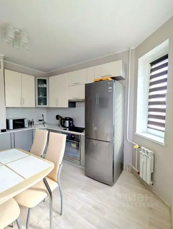 2-к кв. Курская область, Курск ул. Домостроителей, 8 (56.0 м) - Фото 1