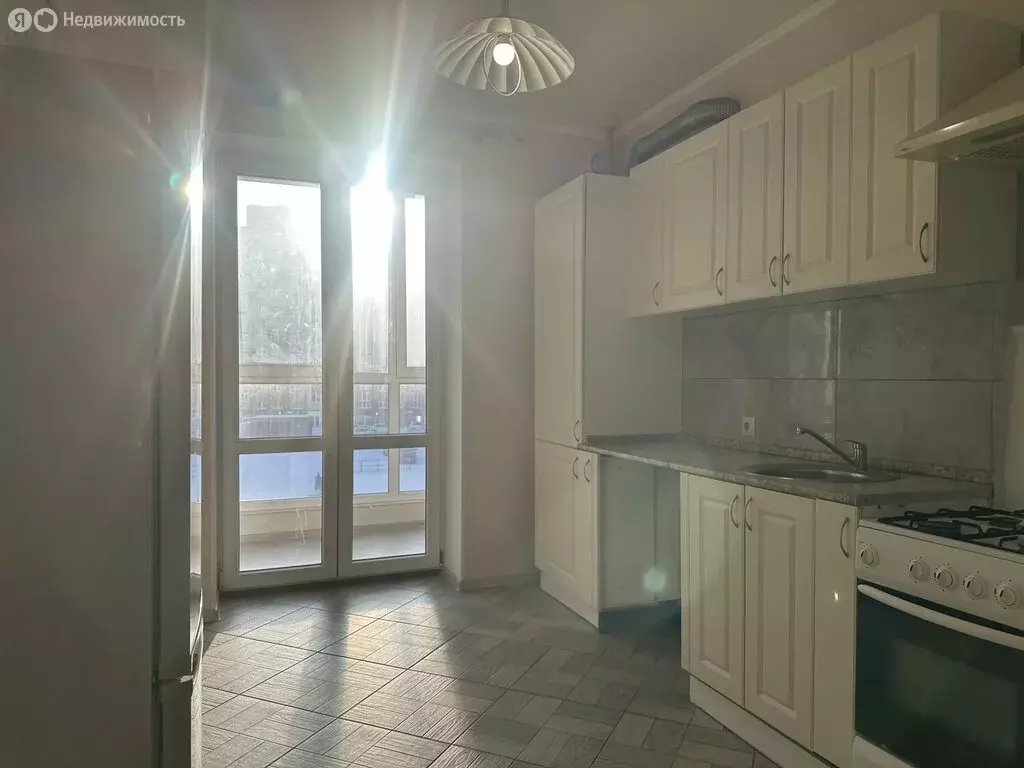 1-комнатная квартира: Калининград, улица Генерала Челнокова, 56 (37 м) - Фото 2