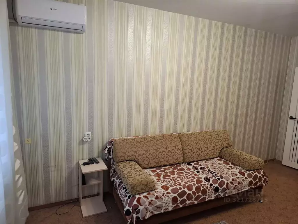 2-к кв. Волгоградская область, Волгоград ул. Землячки, 33 (54.0 м) - Фото 1
