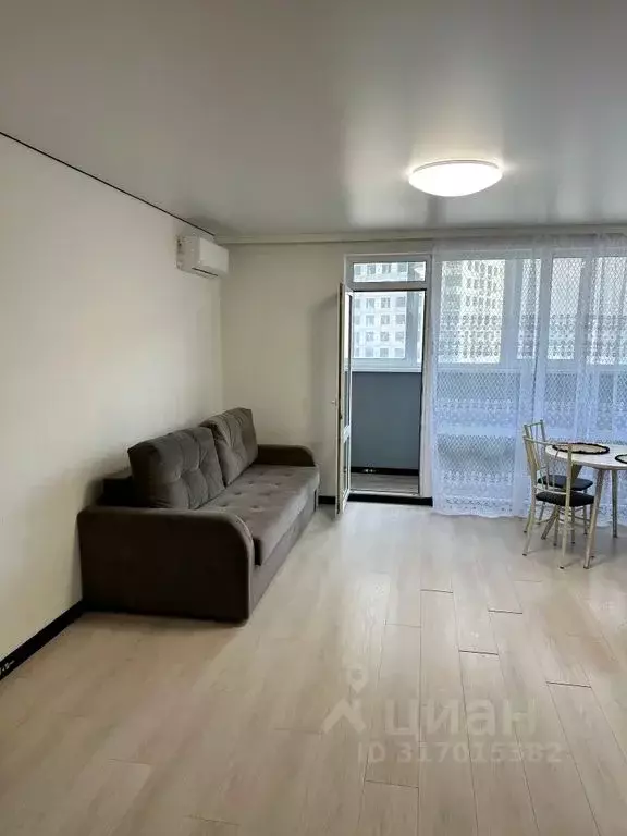 Студия Приморский край, Владивосток ул. Анны Щетининой, 14 (30.0 м) - Фото 0