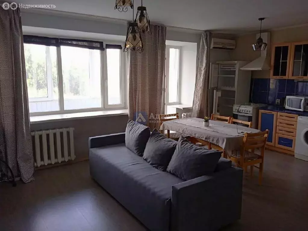 1-комнатная квартира: Тюмень, улица Водников, 12 (39.5 м) - Фото 1