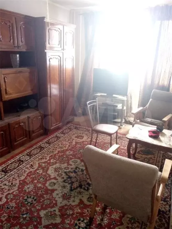 Комната 18 м в 3-к., 15/17 эт. - Фото 1