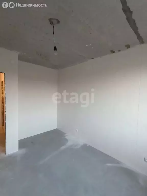 1-комнатная квартира: Тюмень, улица Фармана Салманова, 3 (40.9 м) - Фото 0