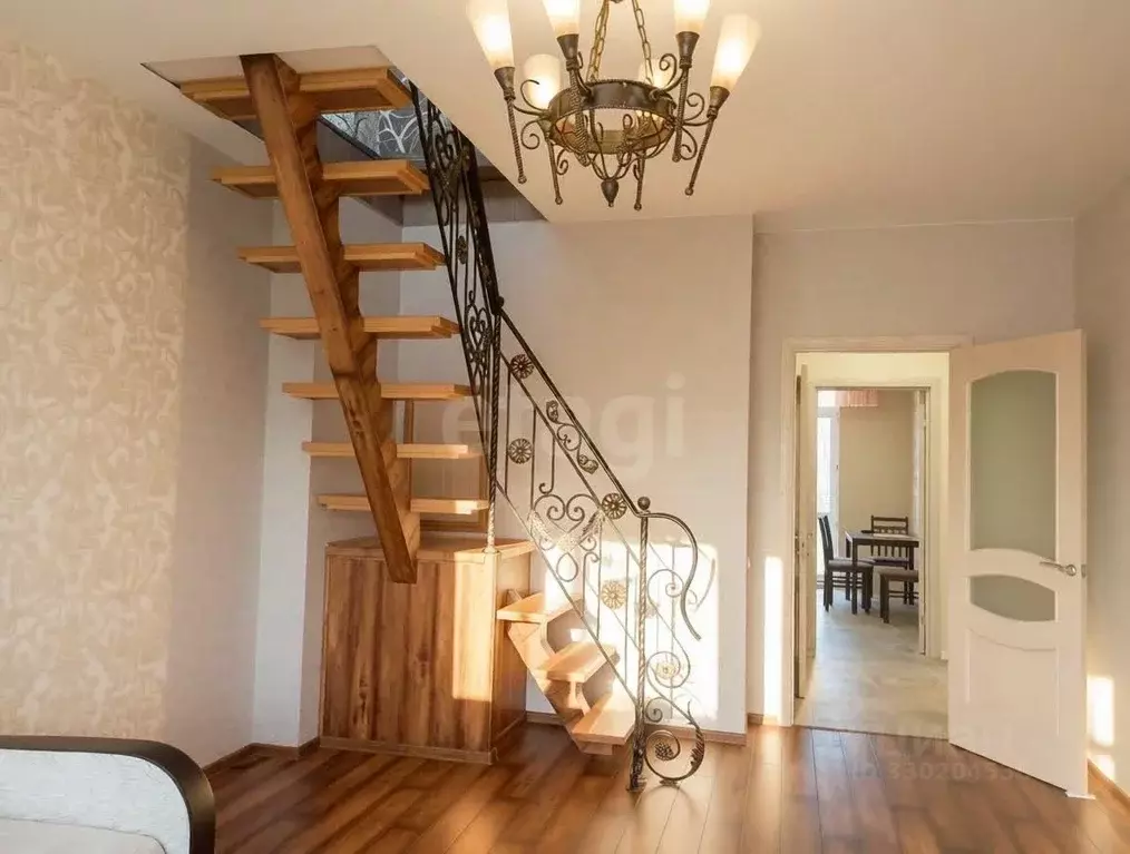 2-к кв. Крым, Феодосия бул. Адмиральский, 7Г (124.9 м) - Фото 1