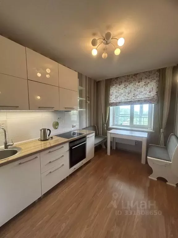 2-к кв. Томская область, Томск Урожайный пер., 30 (52.0 м) - Фото 1