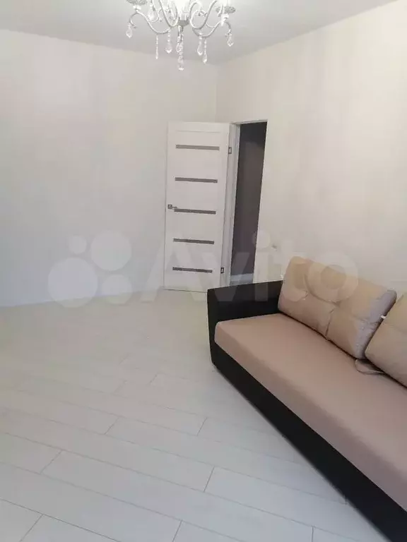 2-к. квартира, 56 м, 2/4 эт. - Фото 1