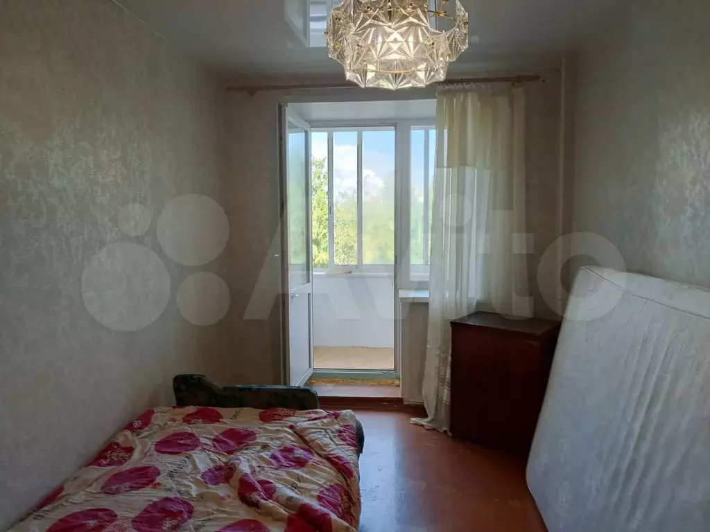 Комната 16 м в 3-к., 4/9 эт. - Фото 0