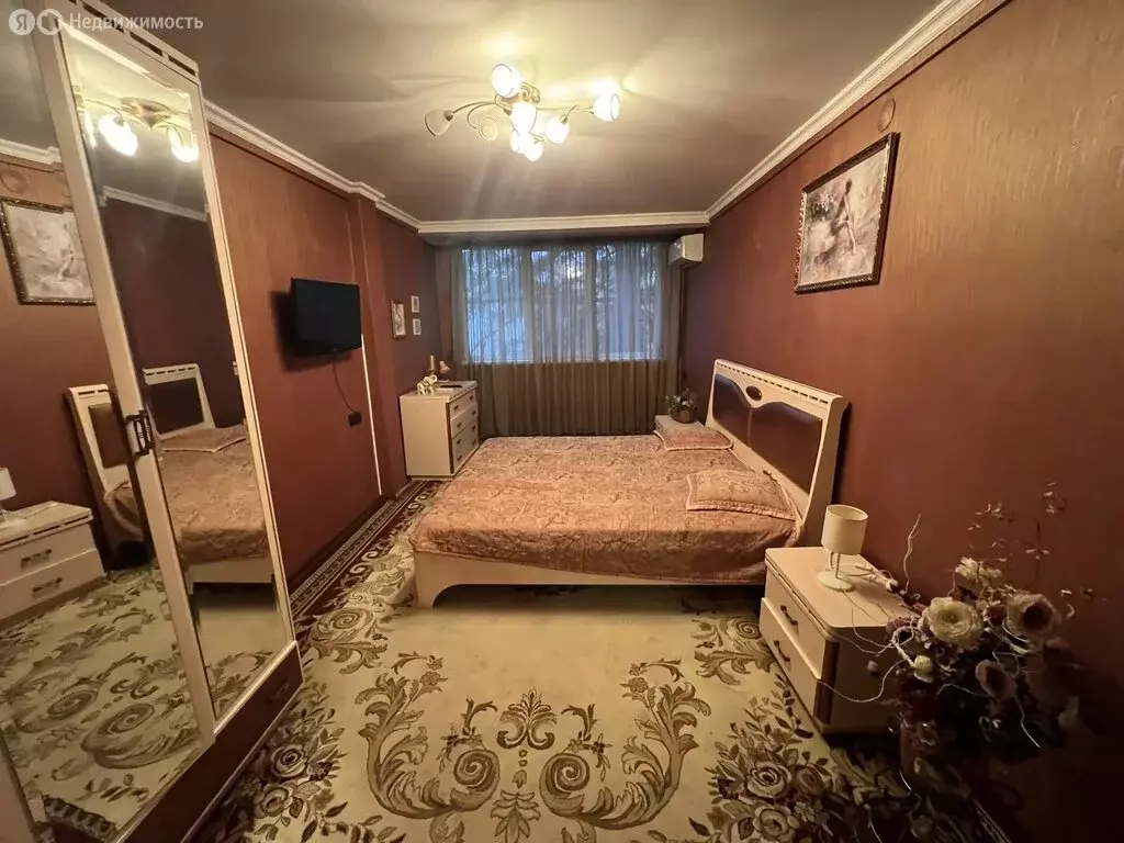 2-комнатная квартира: Сочи, микрорайон Мамайка, Крымская улица, 34 ... - Фото 2