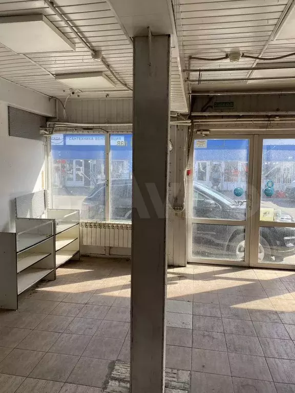 Аренда торгового павильона площадью 60 м2 на строительном рынке - Фото 1