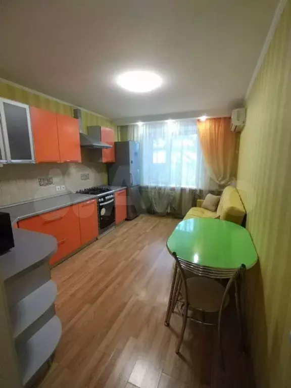 1-к. квартира, 40 м, 2/5 эт. - Фото 1