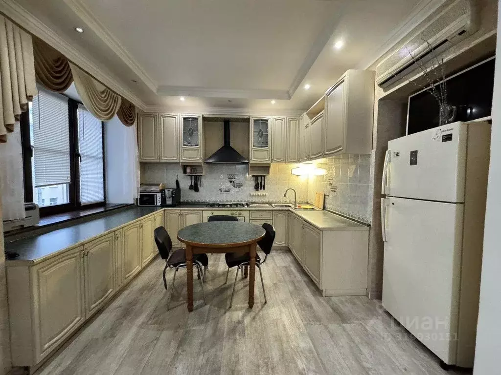 Квартира, 3 комнаты, 81.5 м - Фото 0