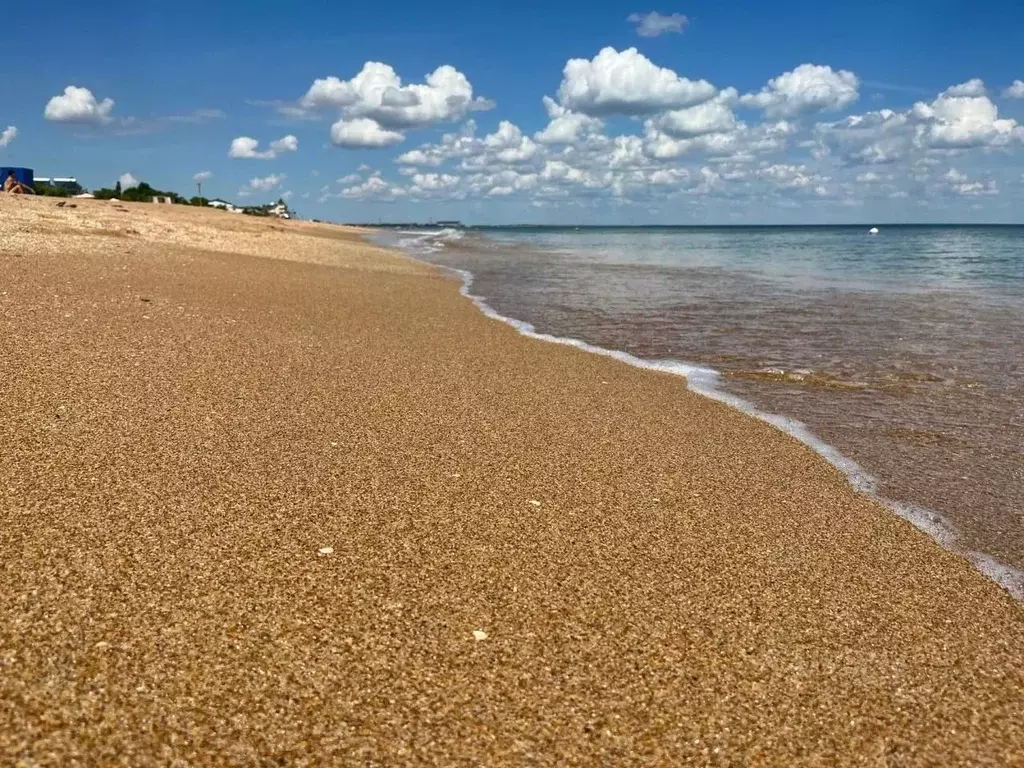 Участок в Крым, Феодосия муниципальный округ, Приморский пгт ул. ... - Фото 1