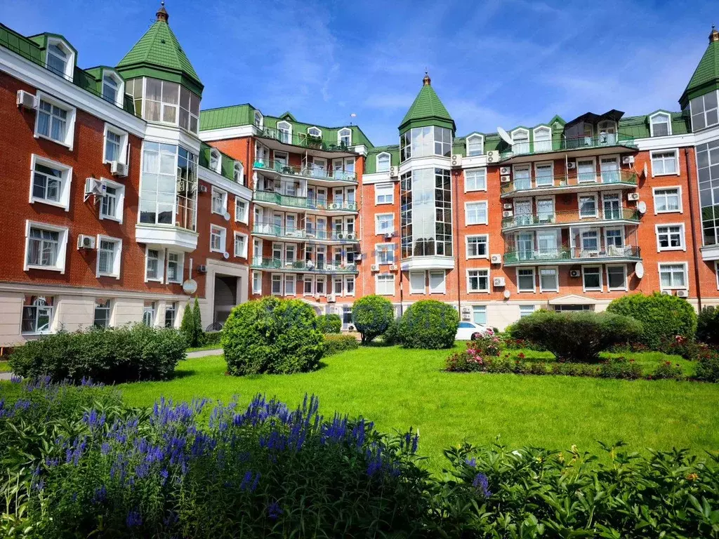4-к. квартира, 222,1 м, 2/7 эт. - Фото 1