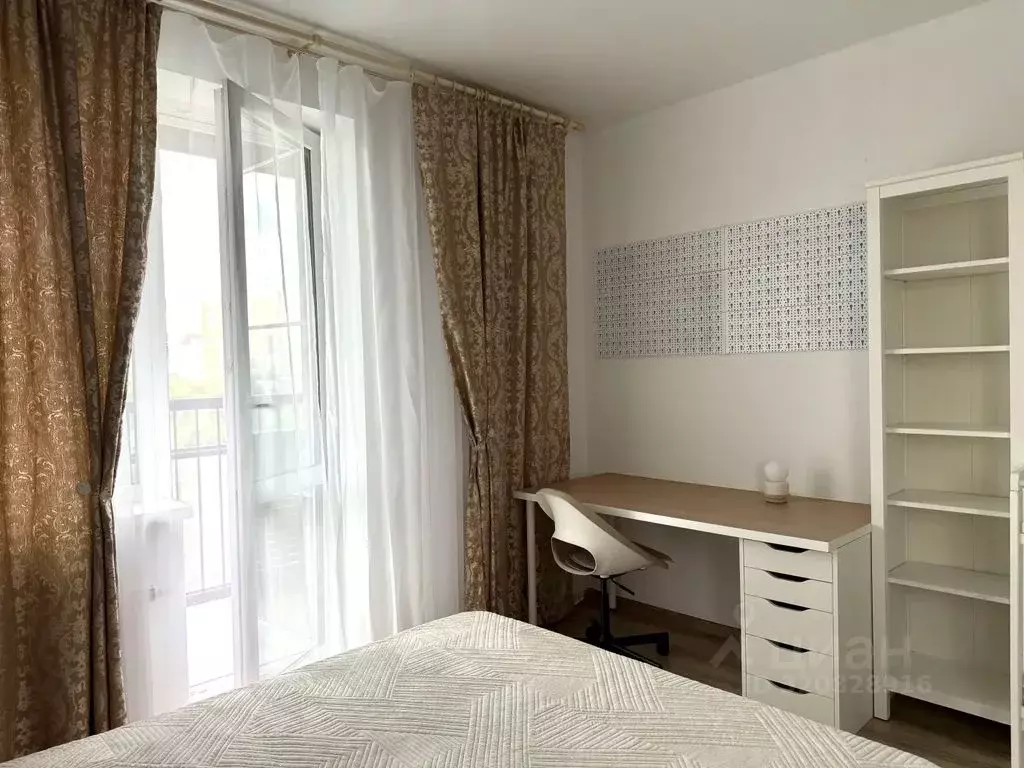 2-к кв. Свердловская область, Екатеринбург ул. 8 Марта, 202/4 (66.0 м) - Фото 2