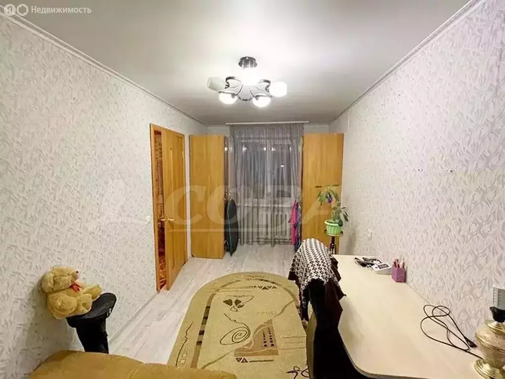 2-комнатная квартира: Тюмень, Заводская улица, 2 (46 м) - Фото 1
