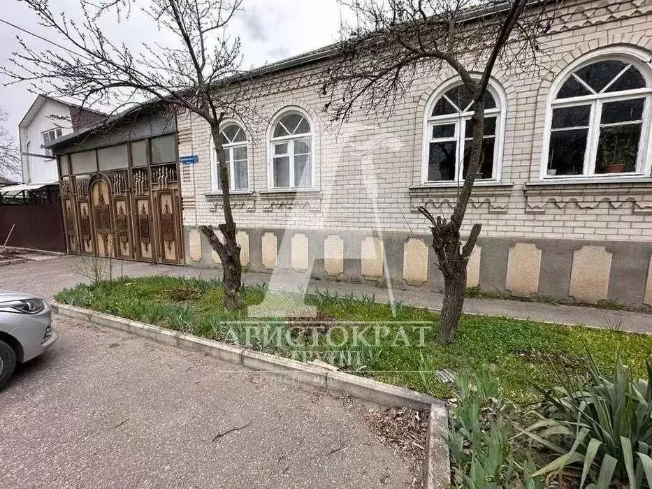 Дом в Ставропольский край, Пятигорск Краснознаменная ул., 35 (230 м) - Фото 2