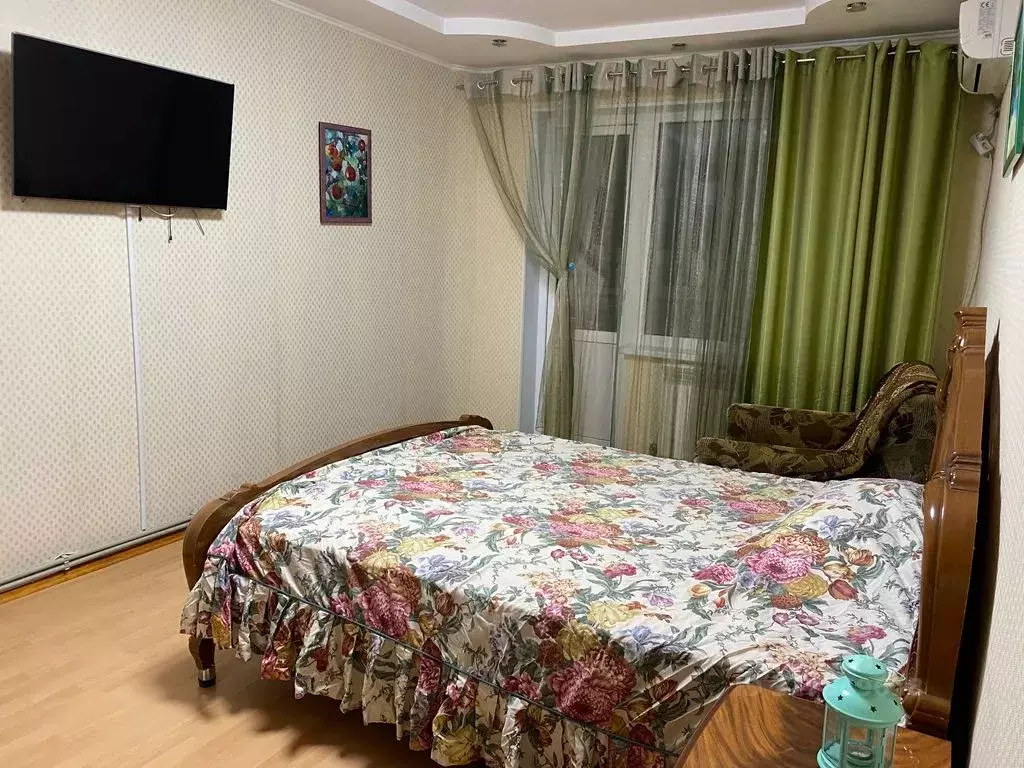 2-к кв. Крым, Керчь ул. Орджоникидзе, 90 (53.0 м) - Фото 1