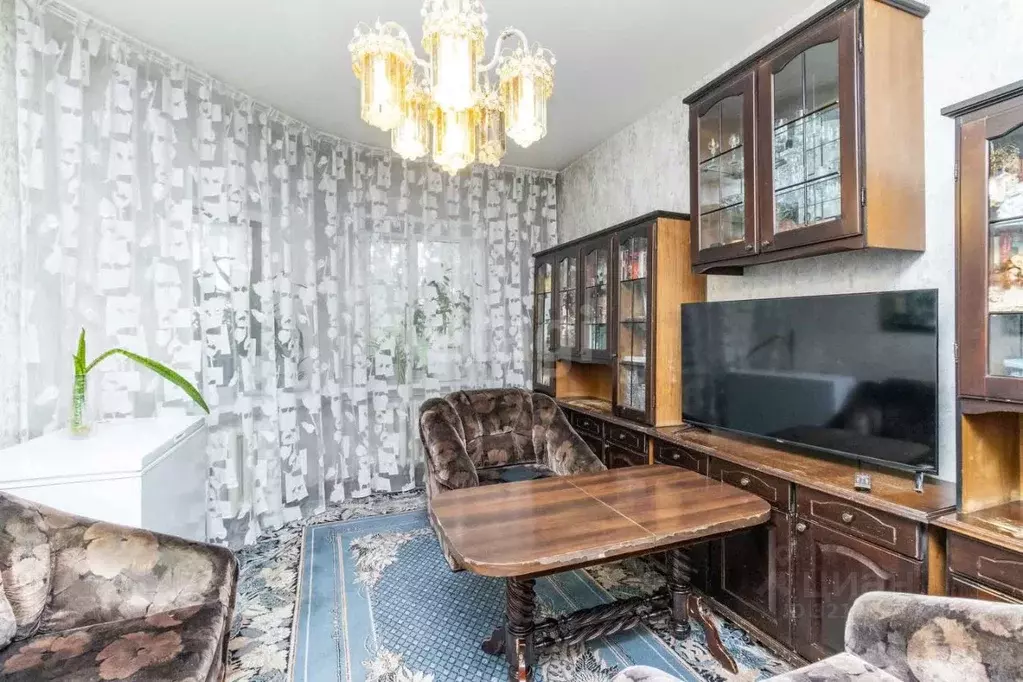 2-к кв. Ханты-Мансийский АО, Сургут ул. 30 лет Победы, 52/1 (54.6 м) - Фото 0