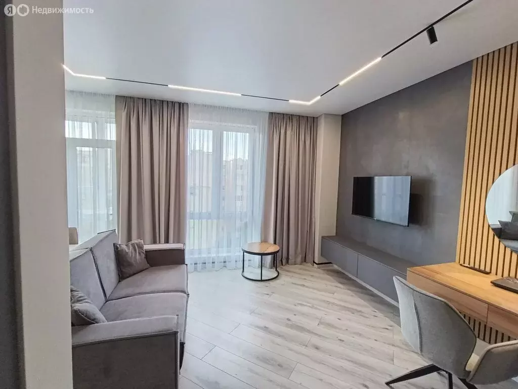 Квартира-студия: Калининград, улица Гайдара, 90 (44 м) - Фото 2