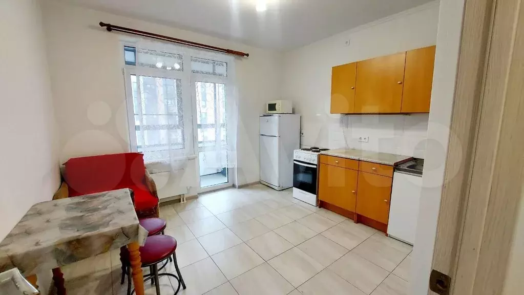 1-к. квартира, 42 м, 5/7 эт. - Фото 0