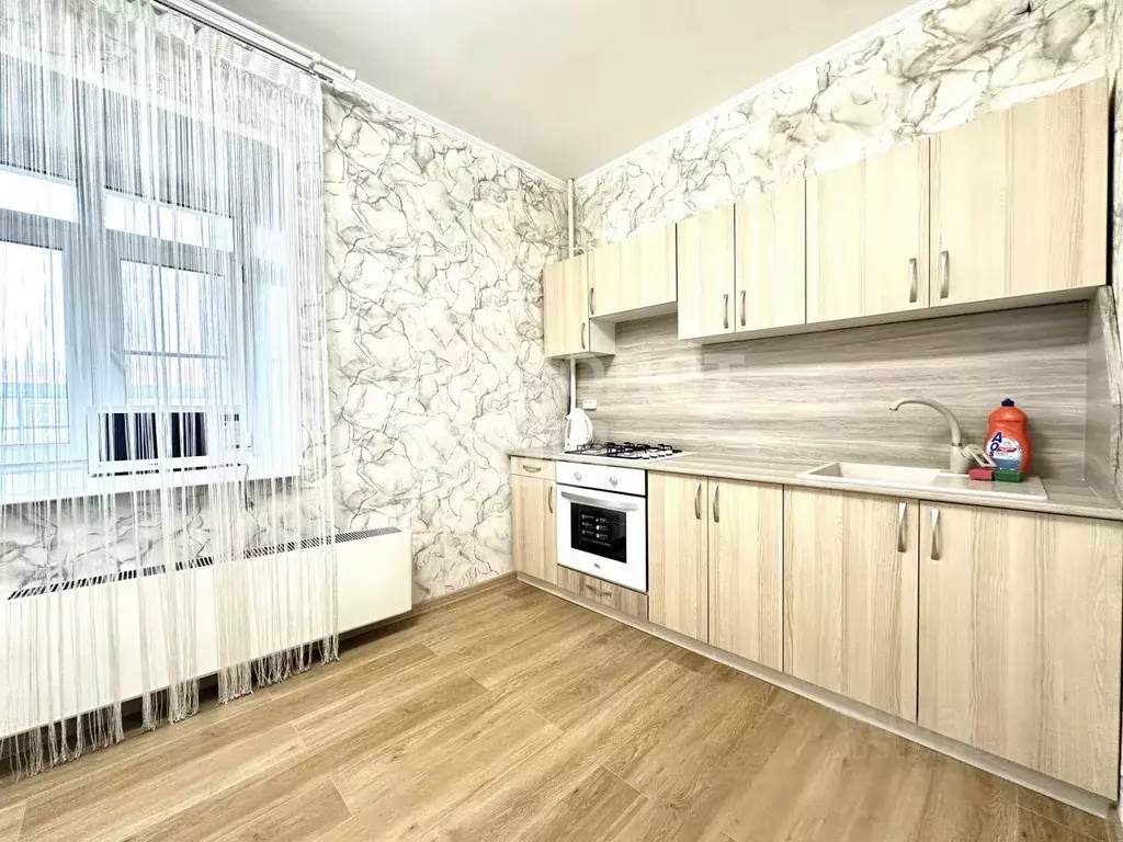 2-к кв. Нижегородская область, Нижний Новгород Деловая ул., 20 (64.0 ... - Фото 1