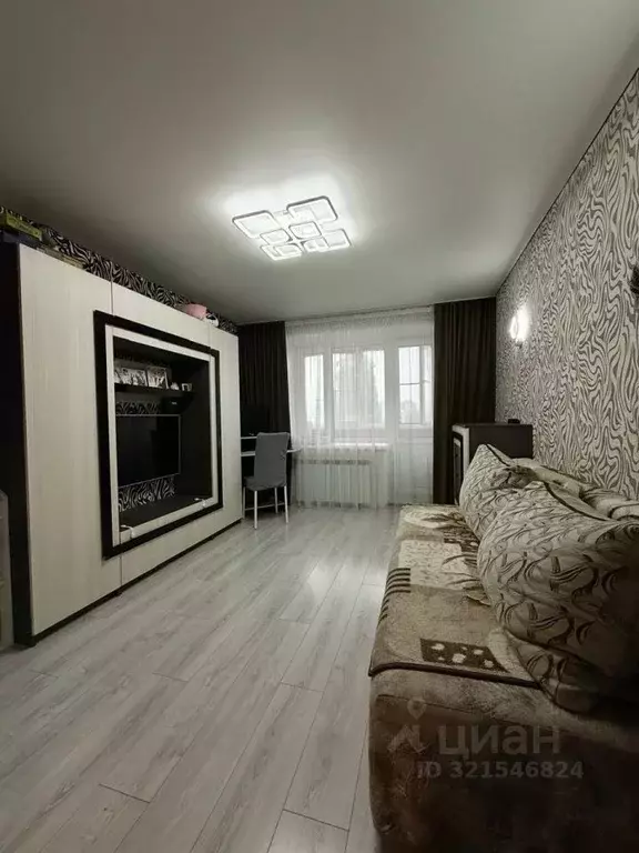 1-к кв. Татарстан, Зеленодольск ул. Комарова, 24 (34.2 м) - Фото 1