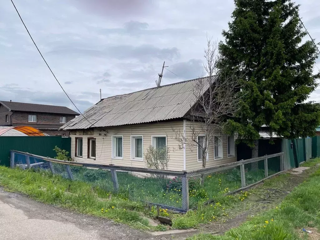 Дом в Иркутская область, Иркутск ул. Можайского (74 м) - Фото 1