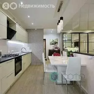2-комнатная квартира: Калининград, Осенняя улица, 4 (69.8 м) - Фото 2