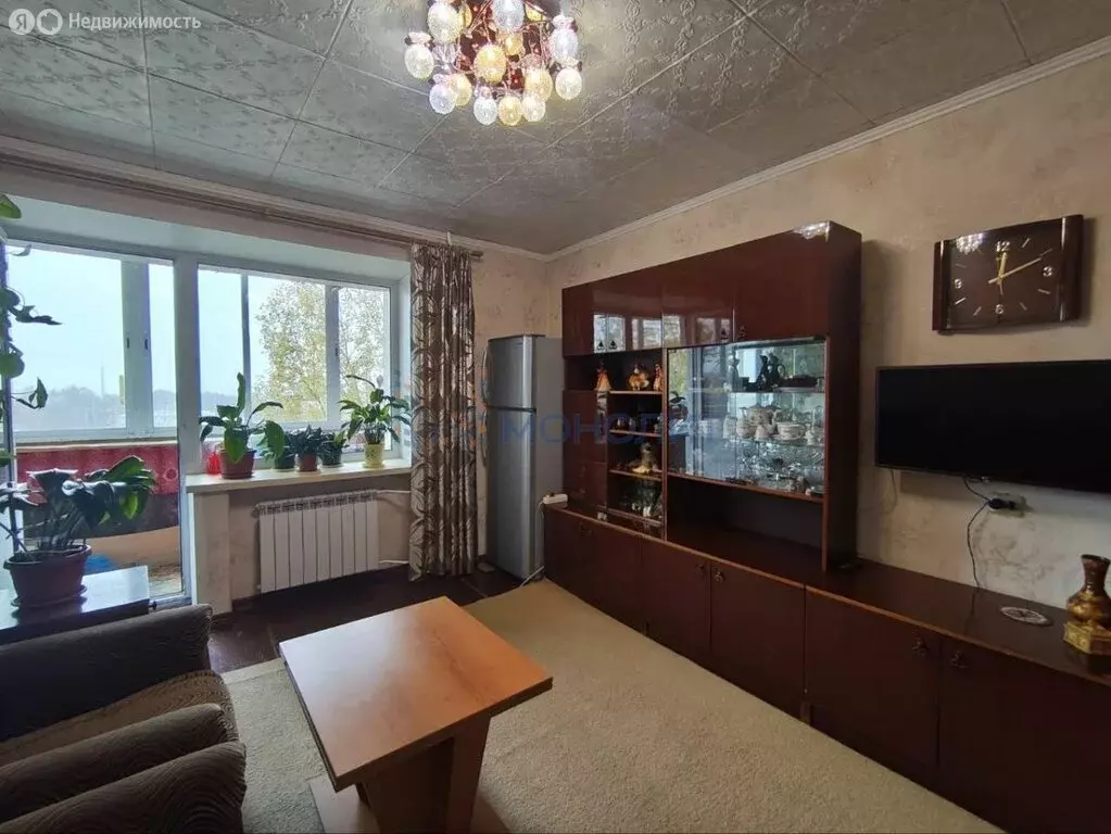 3-комнатная квартира: Киров, улица Кольцова, 18 (62.2 м) - Фото 1