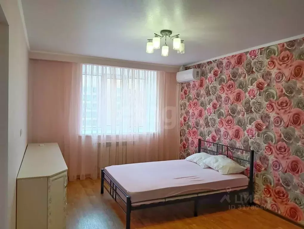 1-к кв. Татарстан, Казань ул. Кул Гали, 34 (43.0 м) - Фото 0